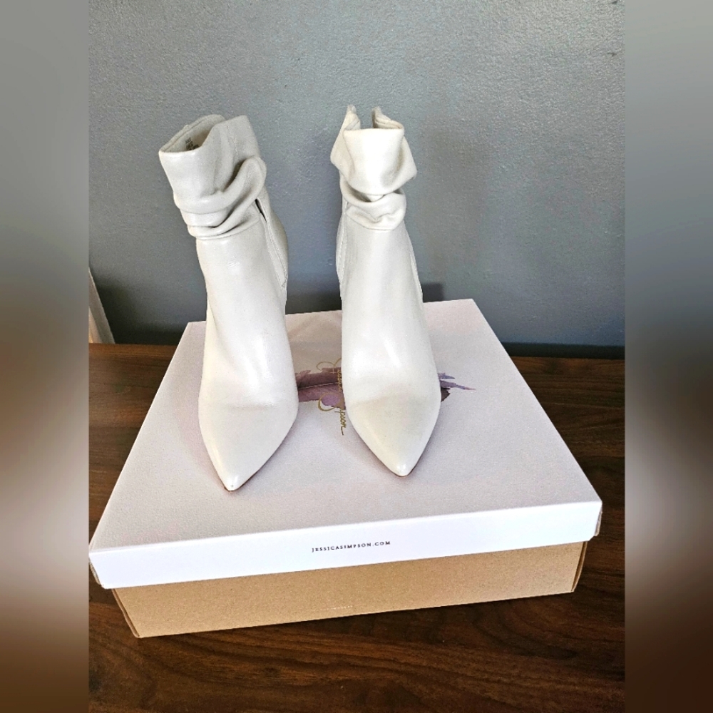 Womens ankle boot
